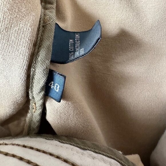 Polo Ralph Lauren - Khaki Cargo Shorts - Size 40 - Picture 4 of 4